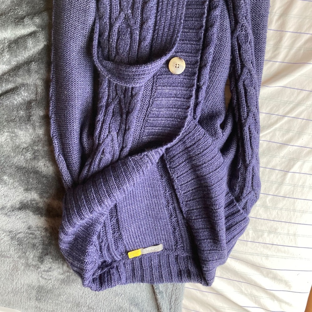 Cabelas Cardigan